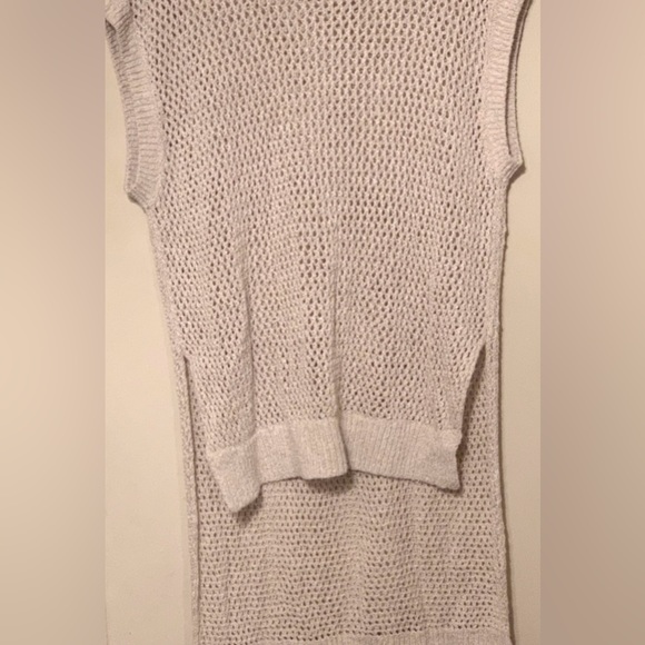 Free People Large High-Low, High Neck, Sleeveless Cream Knit Sweater - Picture 2 of 5